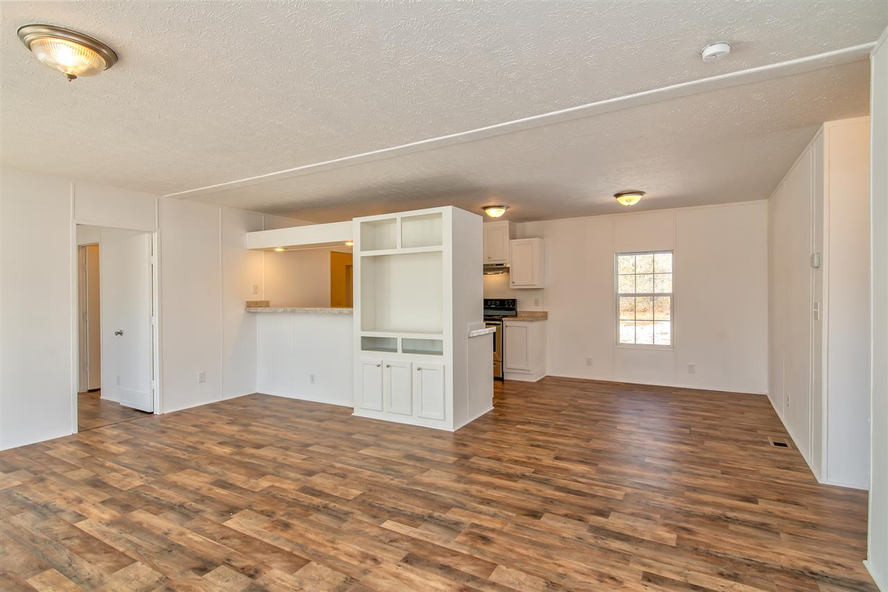 106 Blue Dawn Road Chesnee, SC 29323 - Photo 2 of 35