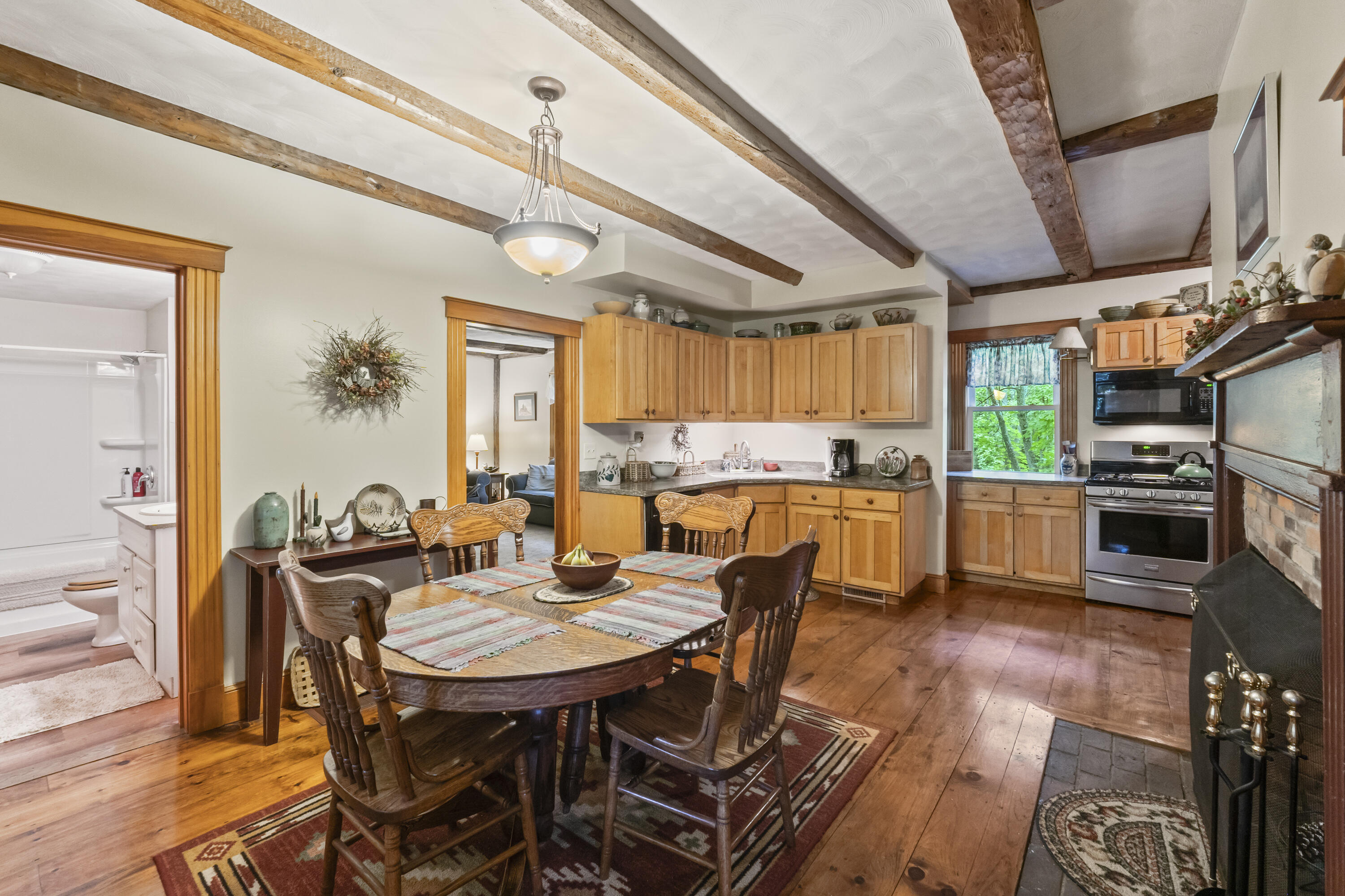 456 North Buckfield Road Buckfield, ME 04220 - Photo 13 of 77 456 North Buckfield Rd_123a