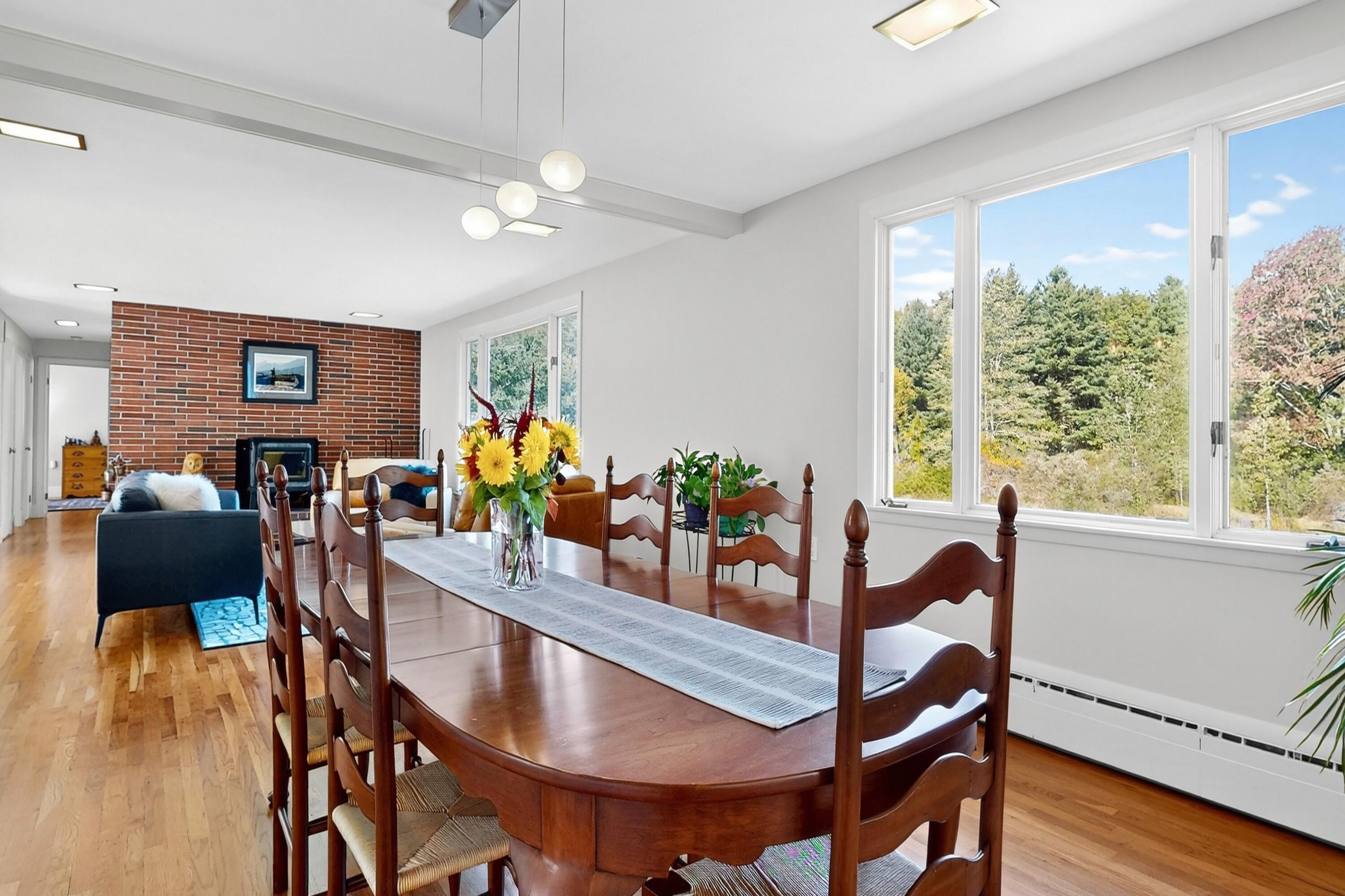 69 Falmouth Road Falmouth, ME 04105 - Photo 14 of 46 15
