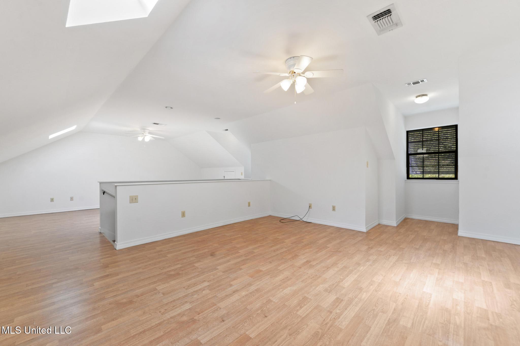 2517 Brighton Circle Biloxi, MS 39531 - Photo 23 of 31 023