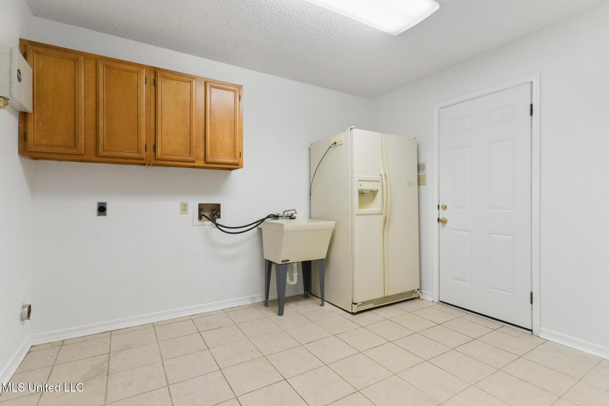 2517 Brighton Circle Biloxi, MS 39531 - Photo 28 of 31 028