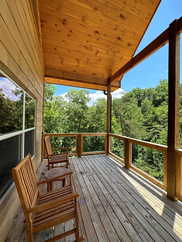 1575 Bear Valley Road Sevierville, TN 37876 - Photo 14 of 35