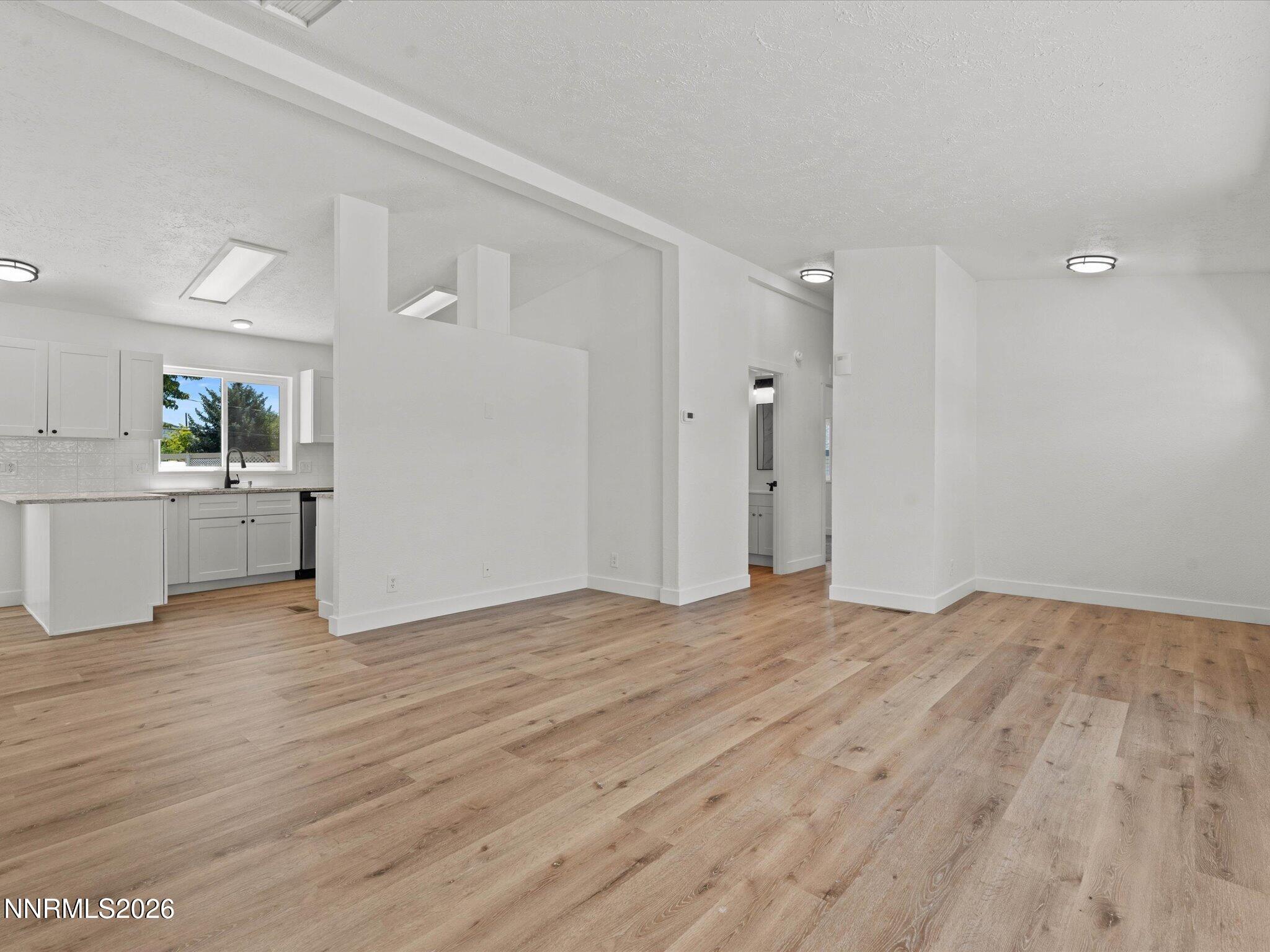 3885 Toucan Court Reno, NV 89508 - Photo 3 of 36 10-3885 Toucan Ct-109