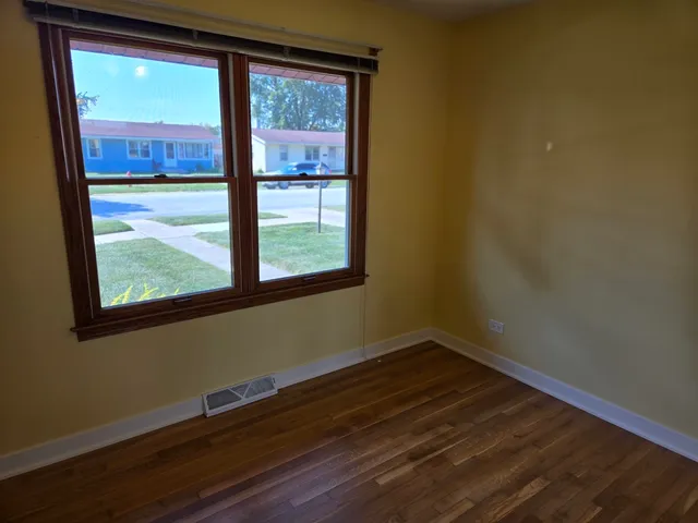 $239,900 | 14727 Whipple Street, Posen, IL 60469