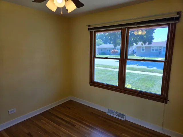 $239,900 | 14727 Whipple Street, Posen, IL 60469