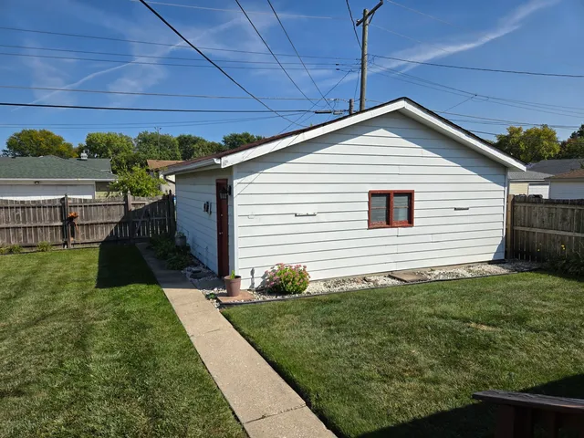 $239,900 | 14727 Whipple Street, Posen, IL 60469