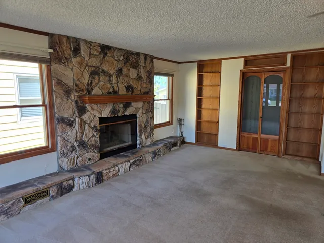 $239,900 | 14727 Whipple Street, Posen, IL 60469