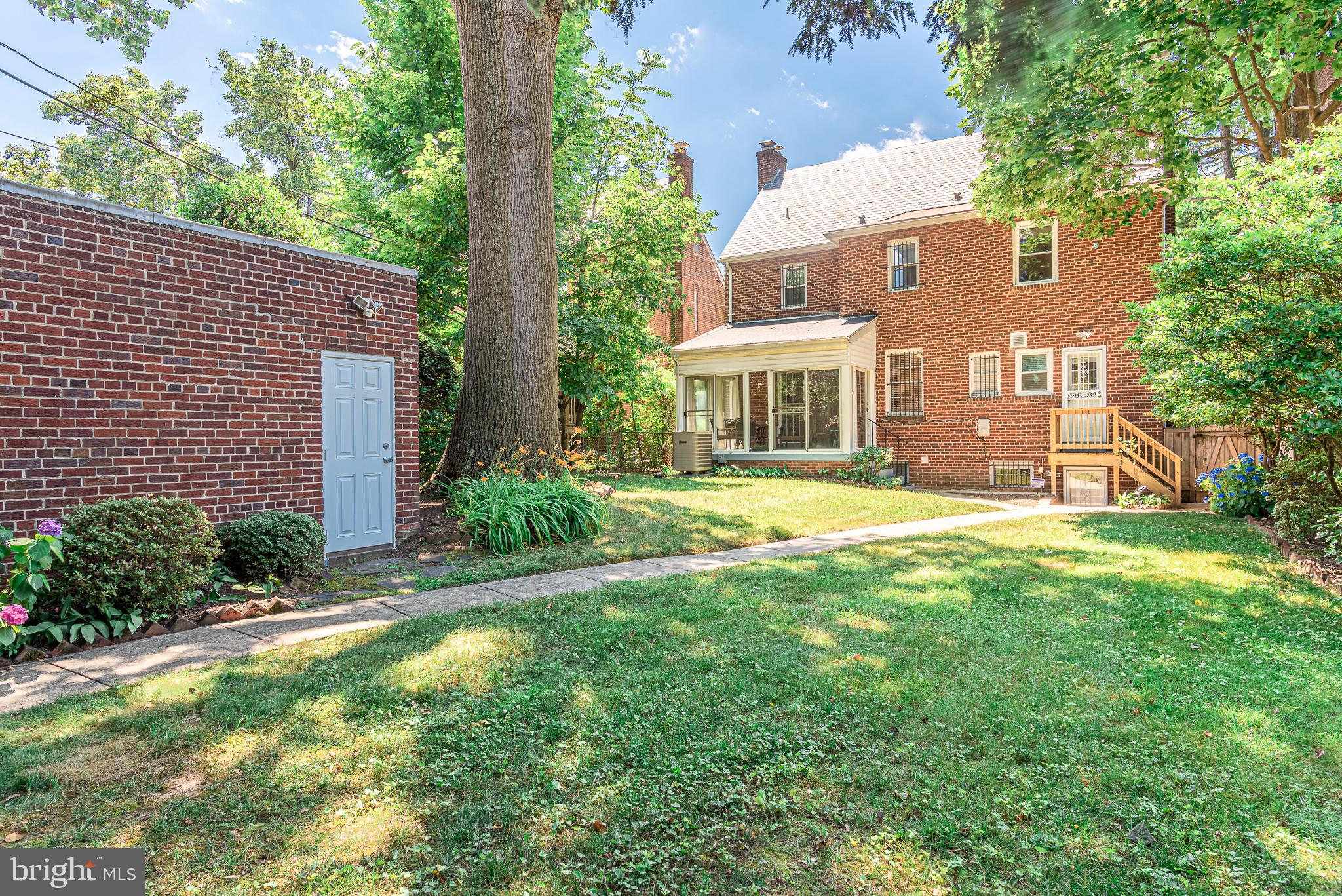 5925 16th Street Northwest Washington, DC 20011 - Photo 28 of 29