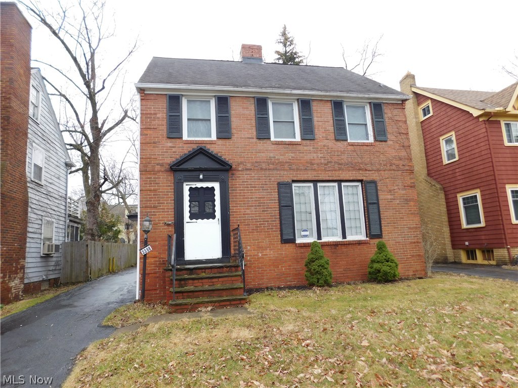 3398 Hartwood Road Cleveland, OH 44112 - Photo 1 of 17