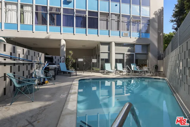 $399,000 | 100 Atlantic Avenue, Unit 516, Long Beach, CA 90802