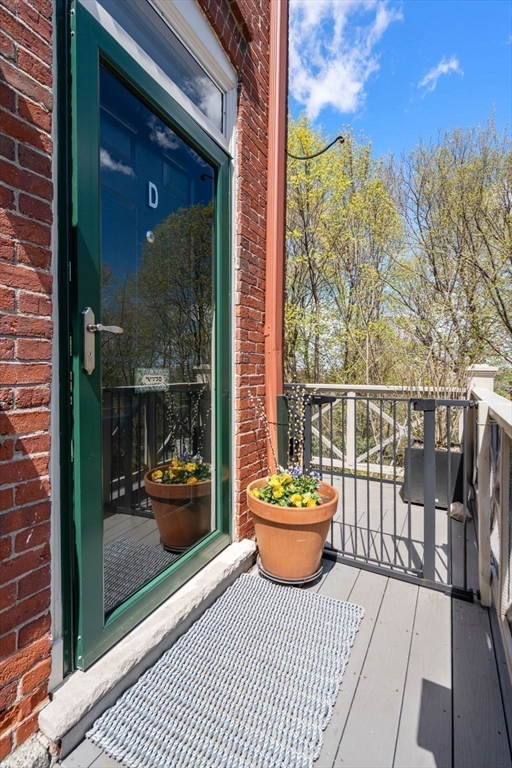 101 Summit Avenue, Unit D Brookline, MA 02446 - Photo 16 of 20