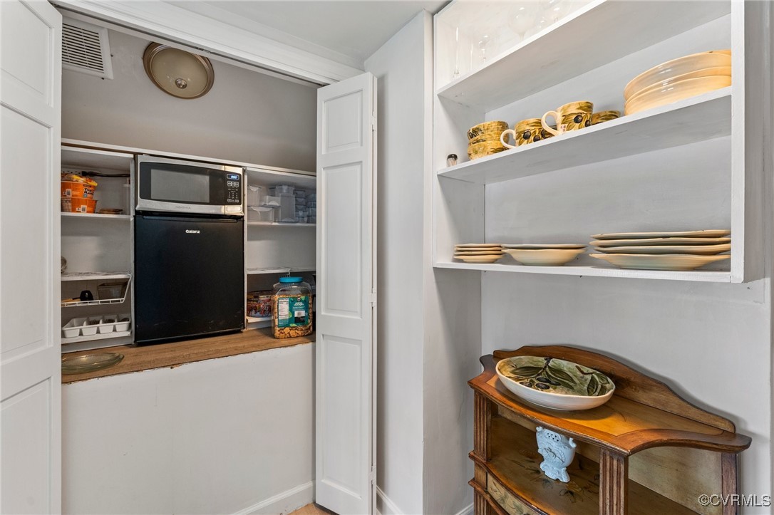 200 St Georges Boulevard Williamsburg, VA 23185 - Photo 23 of 49 Pantry with visible vents
