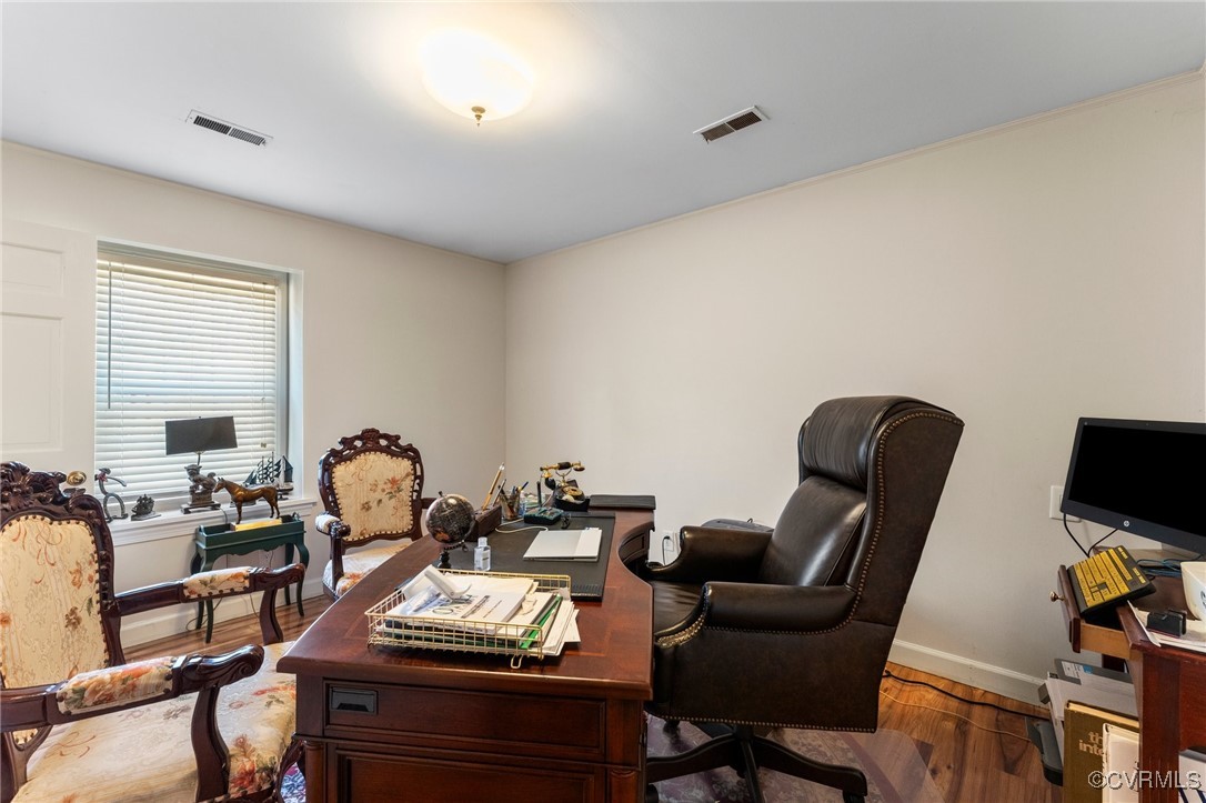 200 St Georges Boulevard Williamsburg, VA 23185 - Photo 38 of 49 Home office featuring visible vents, baseboards, a