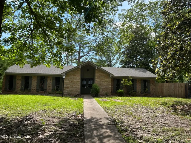 $235,000 | 215 Quail Trail, Greenwood, MS 38930