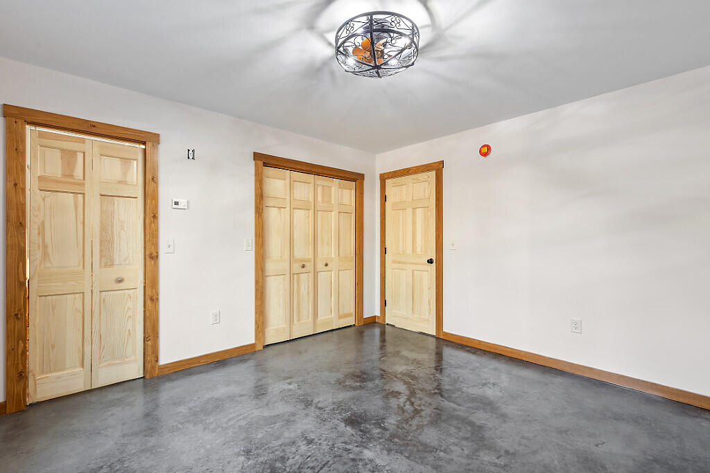 1589 Pond Road Mount Vernon, ME 04352 - Photo 17 of 54 BEDROOM 1
