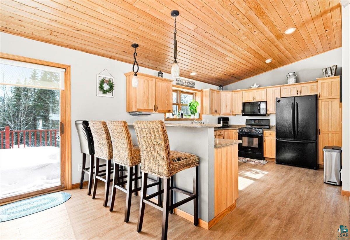 1538 Torgeson Road Duluth, MN 55804 - Photo 11 of 32