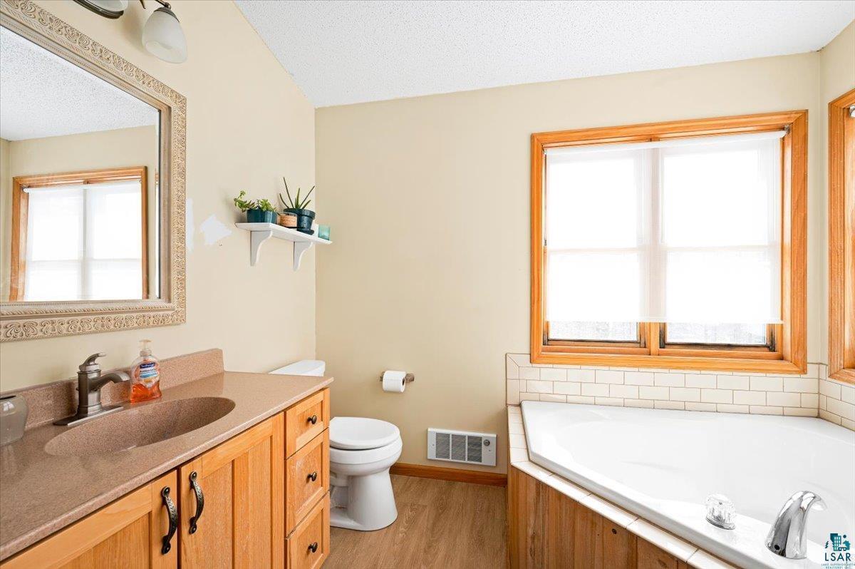 1538 Torgeson Road Duluth, MN 55804 - Photo 20 of 32