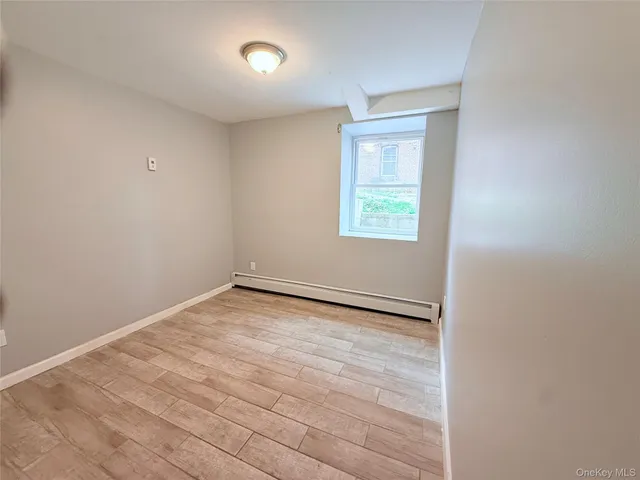 $1,700 | 14 Dubois Street, Newburgh, NY 12550