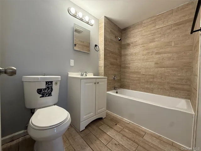 $1,700 | 14 Dubois Street, Newburgh, NY 12550