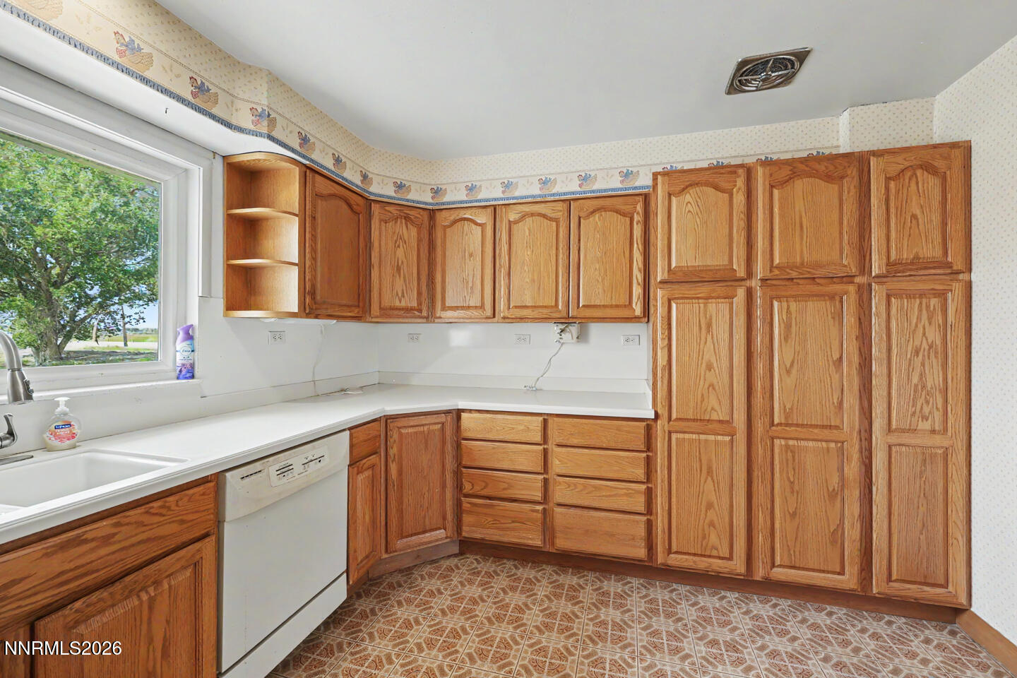 6350 Stillwater Road Fallon, NV 89406 - Photo 12 of 32 12