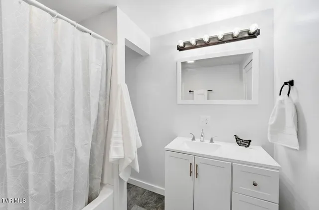 $245,000 | 1658 Echo Court, Kingsport, TN 37665