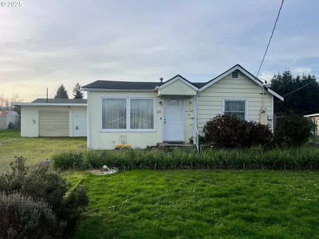 $185,000 | 335 Holbrook Lane, Creswell, OR 97426