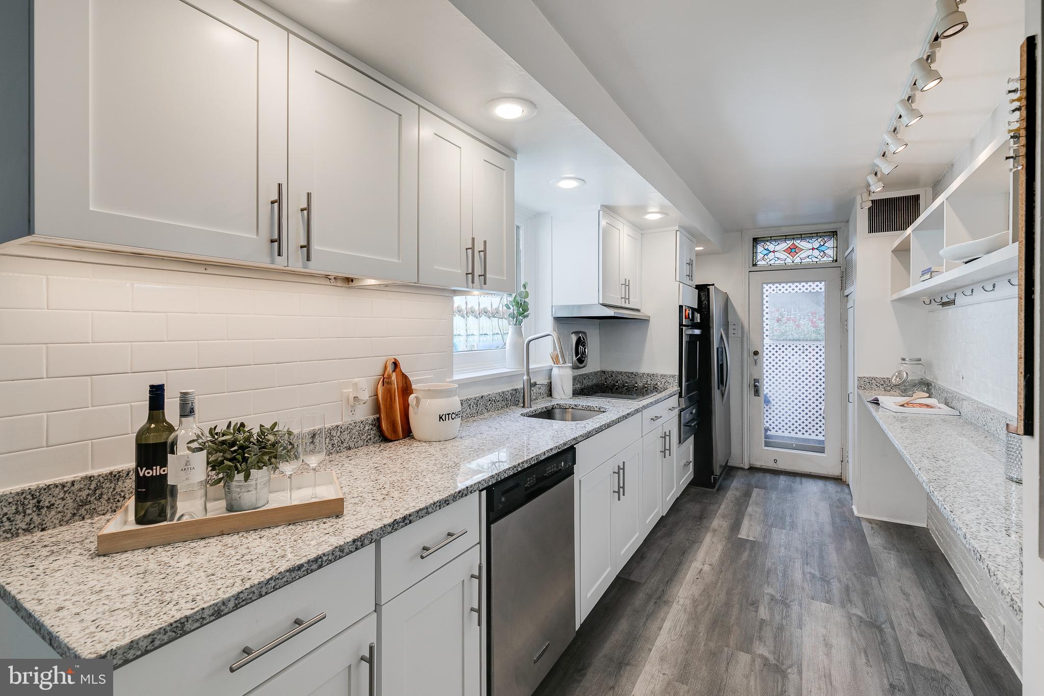 1008 Clinton Street Philadelphia, PA 19107 - Photo 15 of 42