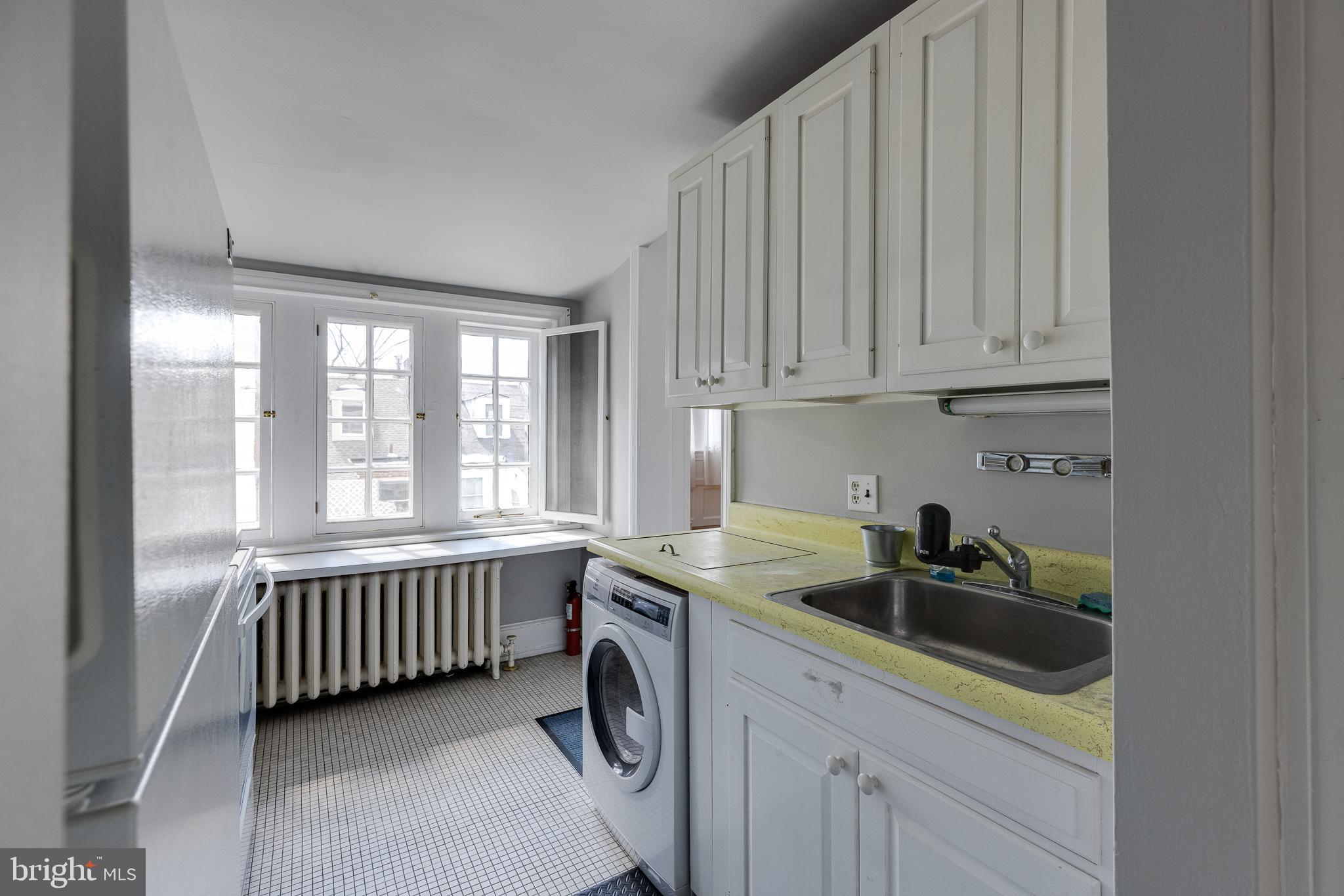 1008 Clinton Street Philadelphia, PA 19107 - Photo 29 of 42