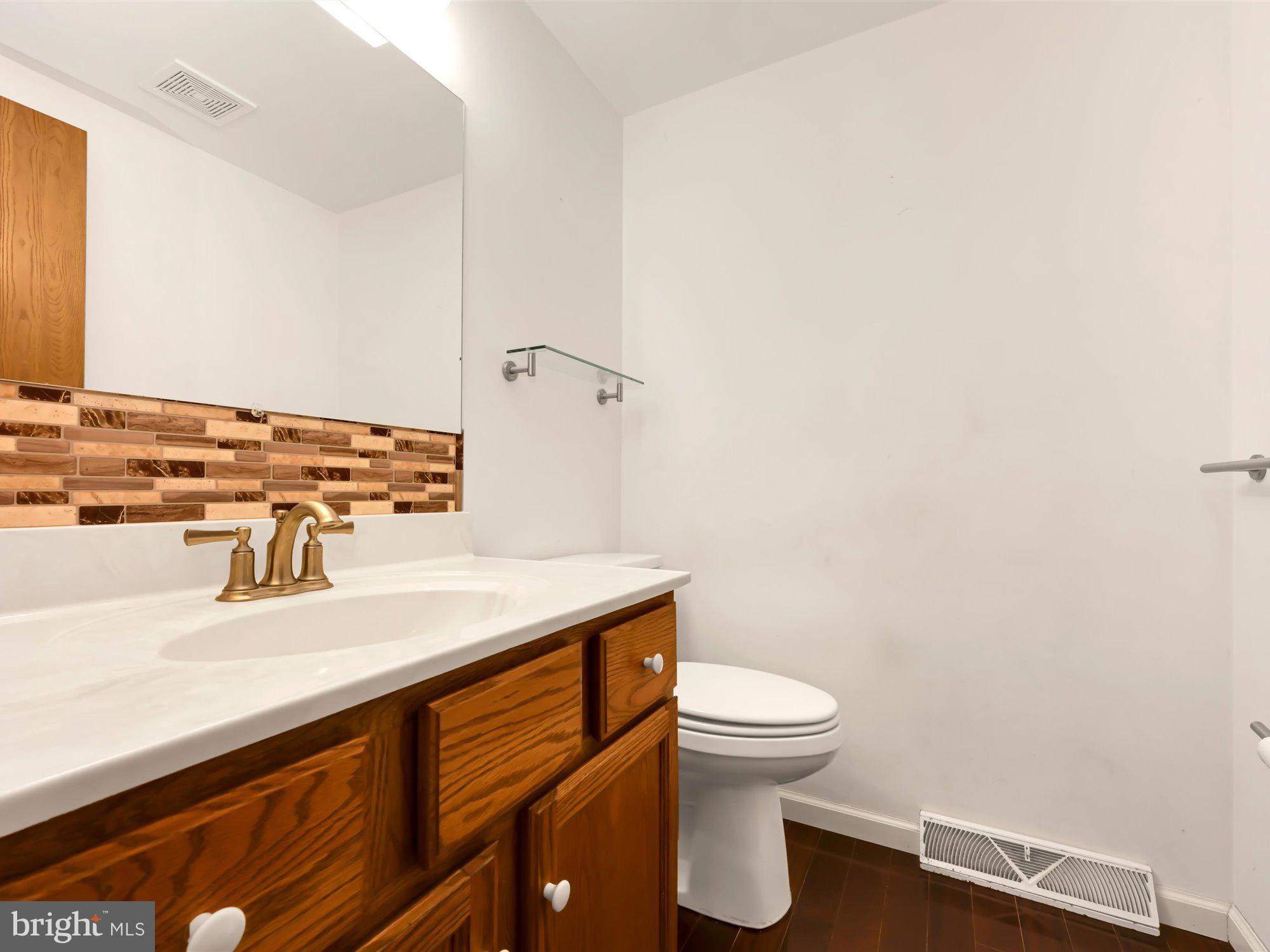 17 Cowpath Denver, PA 17517 - Photo 12 of 26 Gallery Image 12