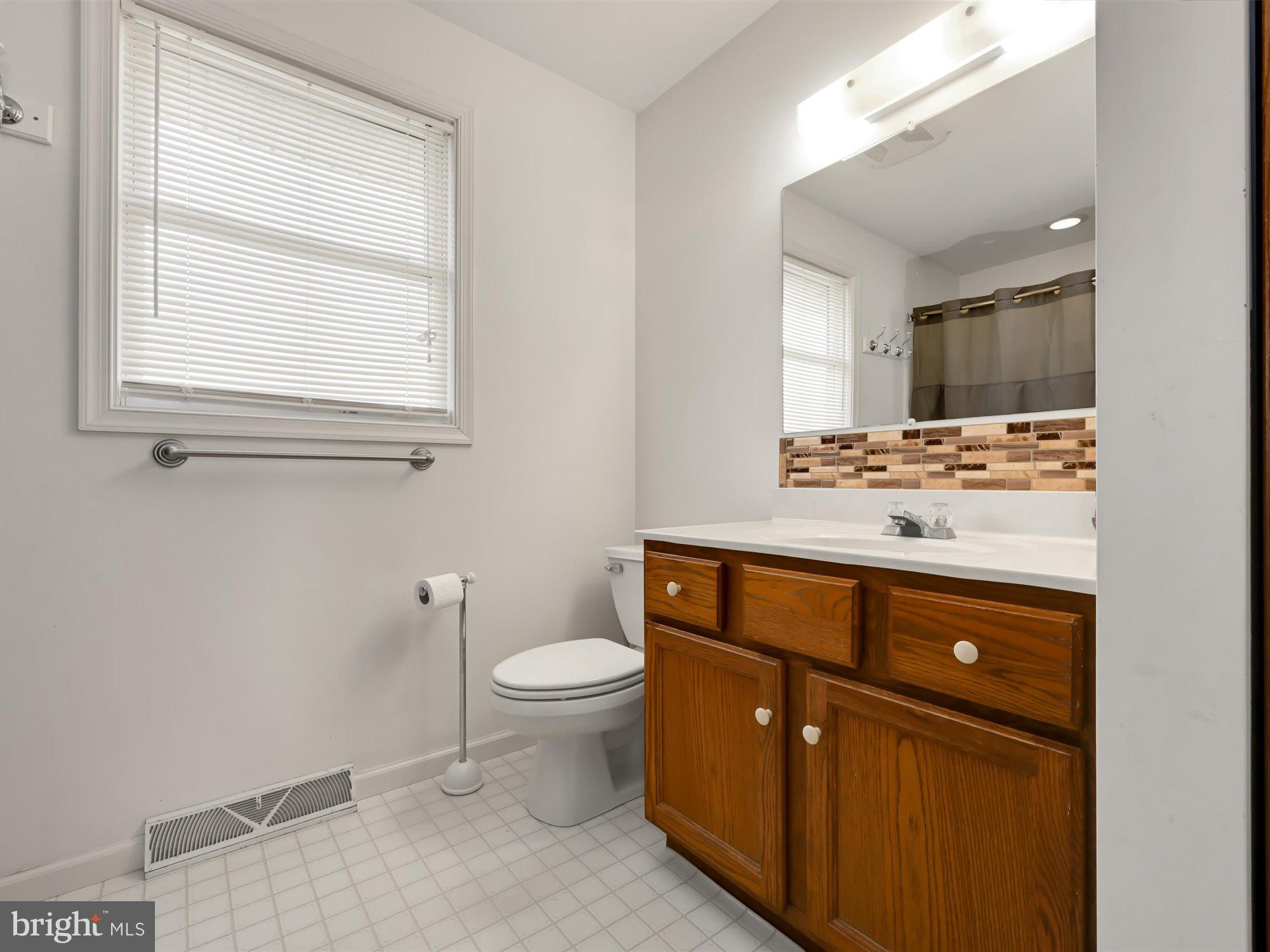 17 Cowpath Denver, PA 17517 - Photo 18 of 26 Gallery Image 18