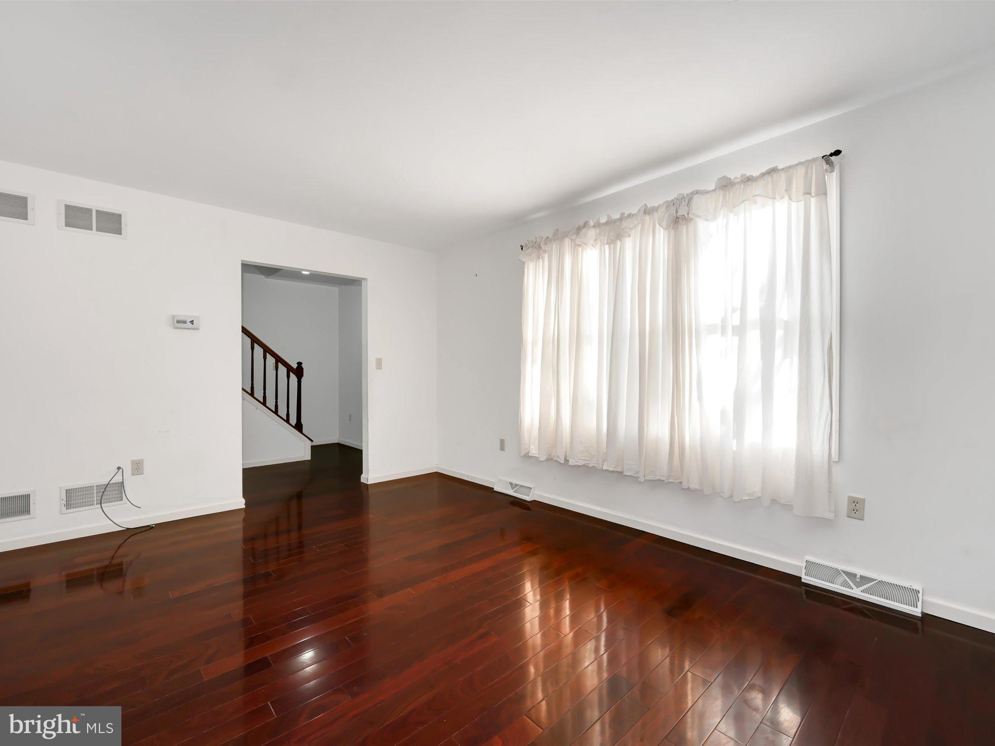 17 Cowpath Denver, PA 17517 - Photo 6 of 26 Gallery Image 6