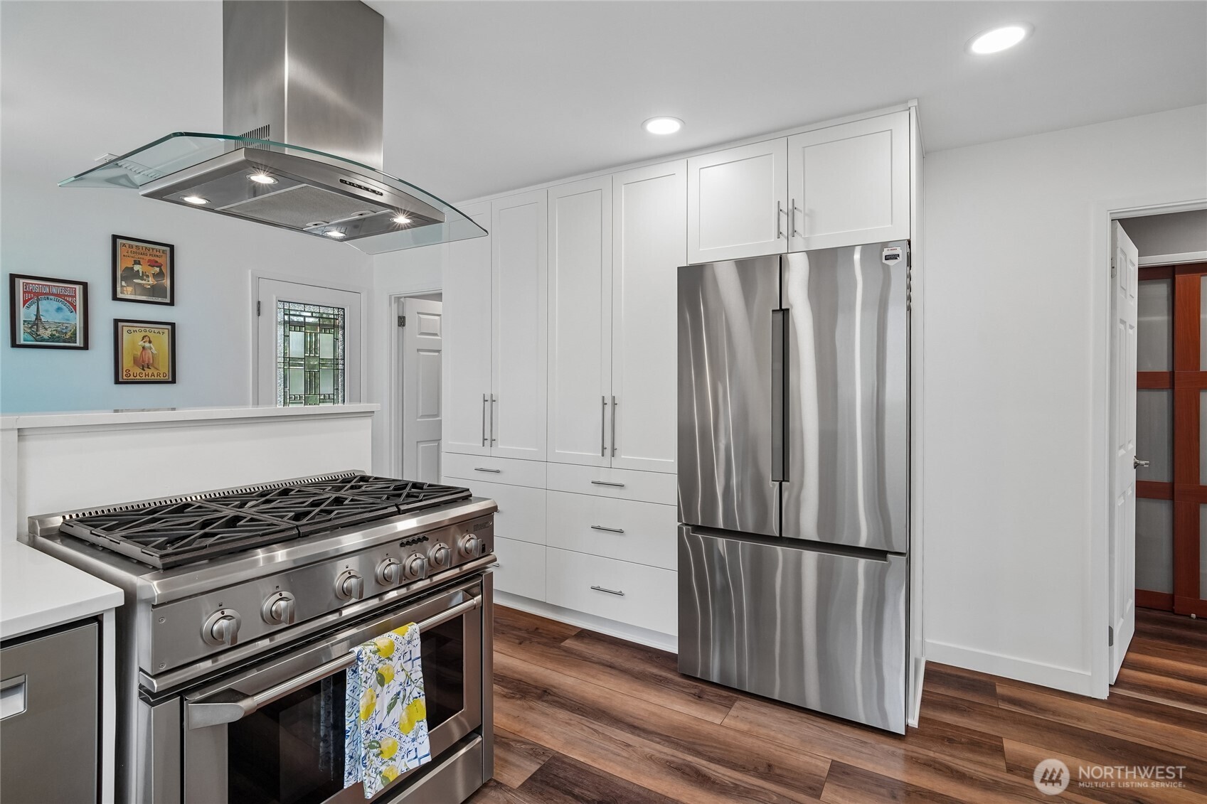 4208 Southwest Roxbury Street Seattle, WA 98136 - Photo 13 of 40 Gallery Image 13