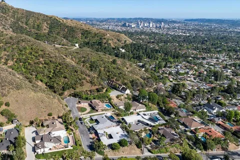 $2,998,000 | 1900 Ransom Road, Glendale, CA 91201