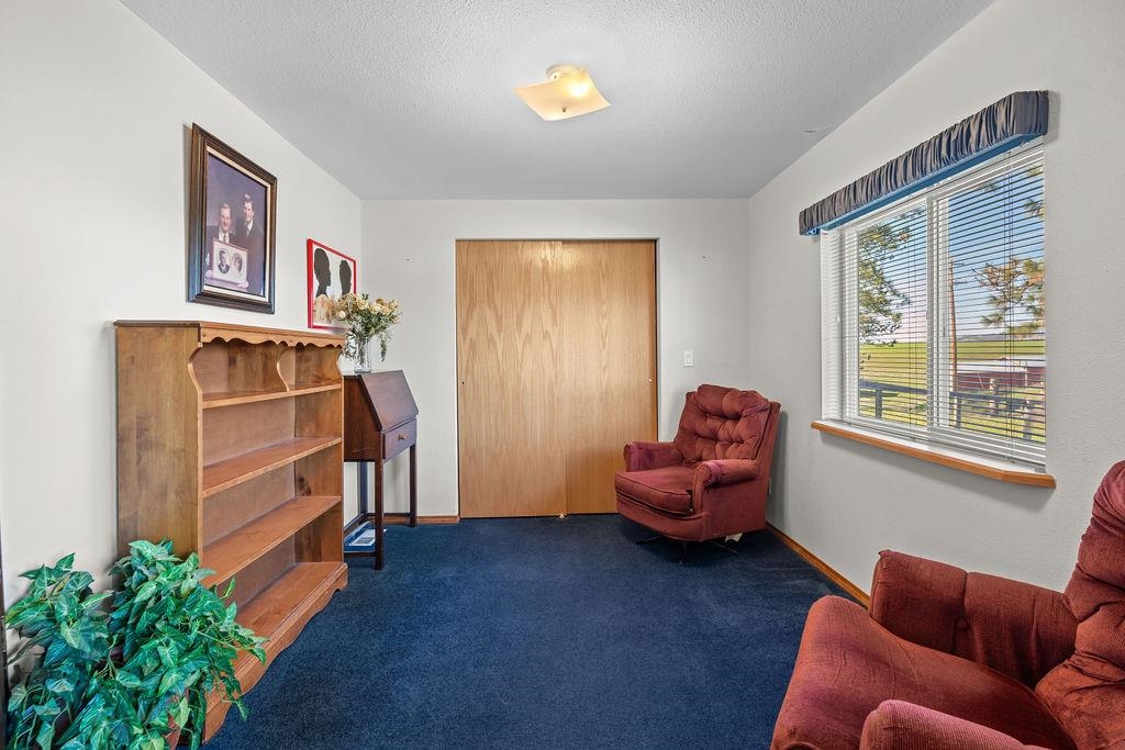 21314 North Division Road Colbert, WA 99005 - Photo 28 of 34
