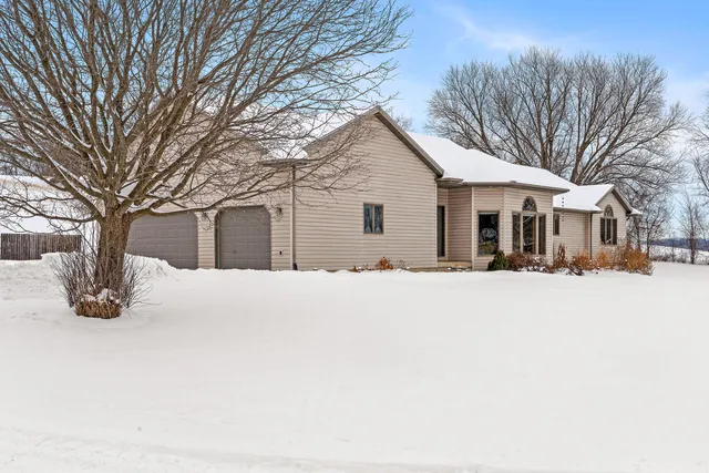 $510,000 | W20744 Hammer Lane, Gale, WI 54630