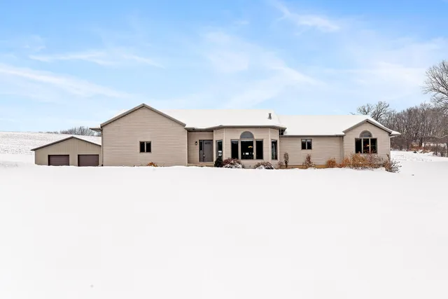 $510,000 | W20744 Hammer Lane, Gale, WI 54630