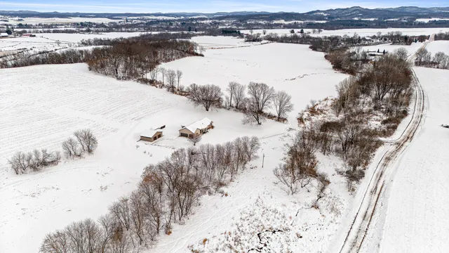 $510,000 | W20744 Hammer Lane, Gale, WI 54630