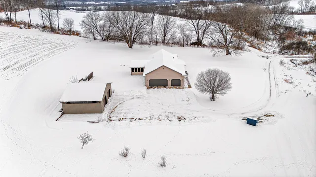 $510,000 | W20744 Hammer Lane, Gale, WI 54630