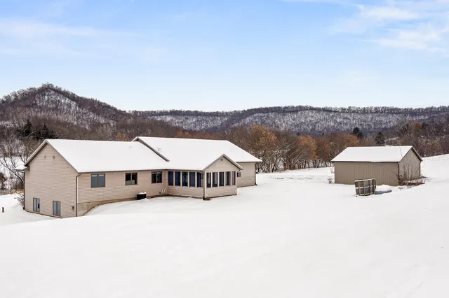 $510,000 | W20744 Hammer Lane, Gale, WI 54630