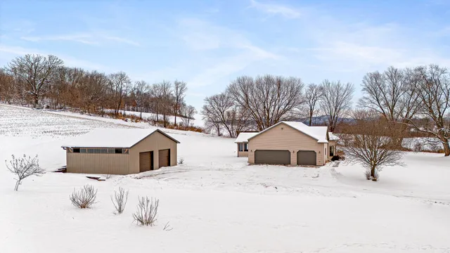 $510,000 | W20744 Hammer Lane, Gale, WI 54630