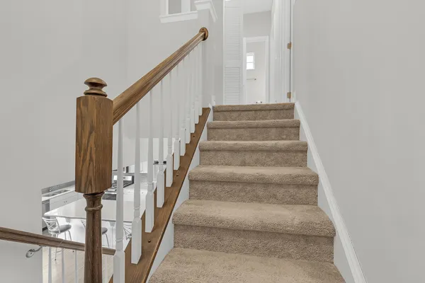 $3,750 | 780 Weller Drive, Des Plaines, IL 60016