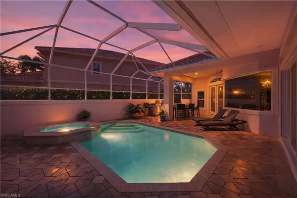 $1,650,000 | 2844 Coco Lakes Drive, Naples, FL 34105