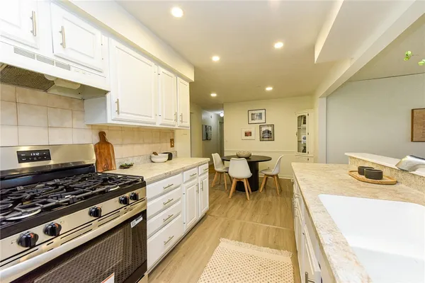 $199,990 | 157 Picturesque Drive, Greece, NY 14616