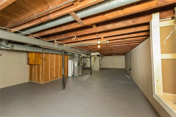 $199,990 | 157 Picturesque Drive, Greece, NY 14616