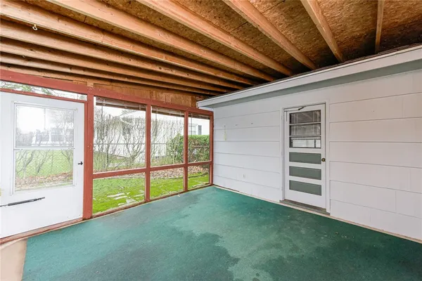 $199,990 | 157 Picturesque Drive, Greece, NY 14616