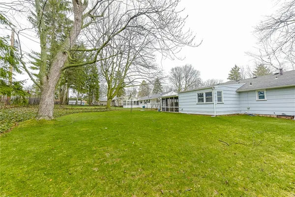 $199,990 | 157 Picturesque Drive, Greece, NY 14616