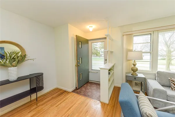 $199,990 | 157 Picturesque Drive, Greece, NY 14616