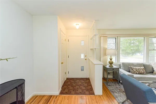 $199,990 | 157 Picturesque Drive, Greece, NY 14616