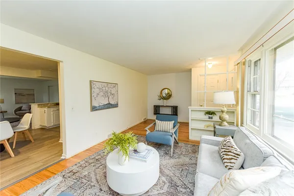 $199,990 | 157 Picturesque Drive, Greece, NY 14616