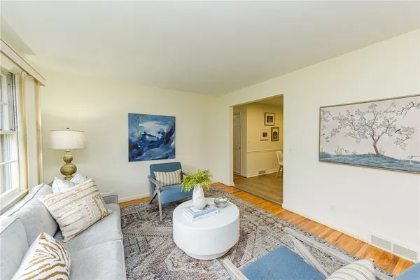 $199,990 | 157 Picturesque Drive, Greece, NY 14616